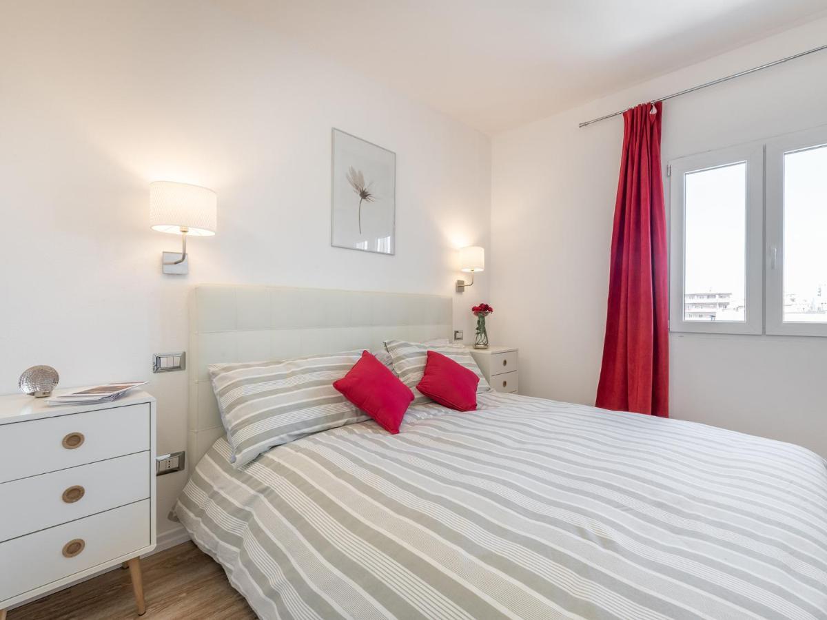 Ferienwohnung Casa Alla Marina Del Porto Di Cagliari Exterior foto